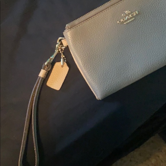 Coach Wallet - Picture 7 of 7